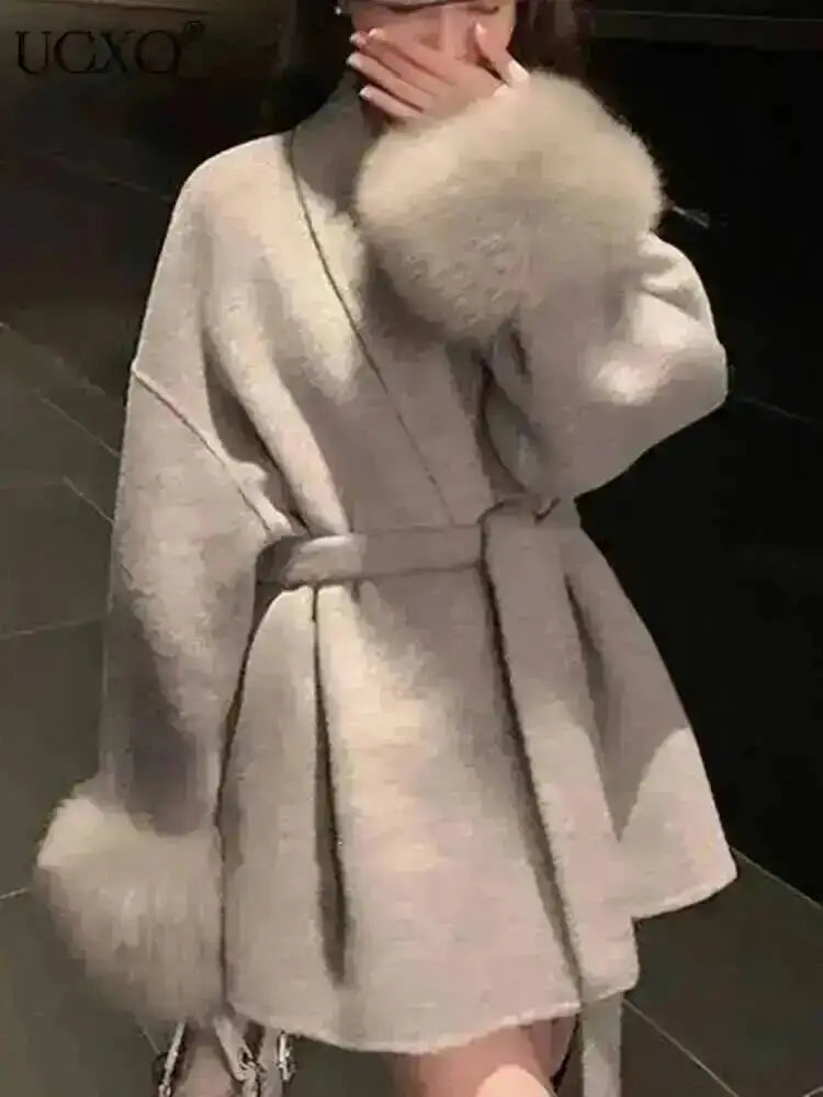 UCXQ Elegant OL Office Lady Overcoats Fur Patchwork Long Sleeve Woolen Coat Beautiful Women's Clothing Jacket Autumn 2025 Winter